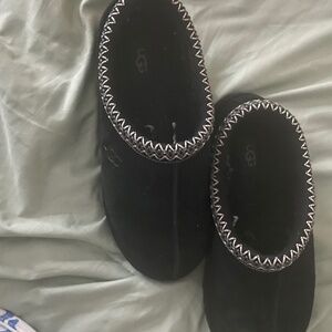 UGG — Women’s Tasman Slippers